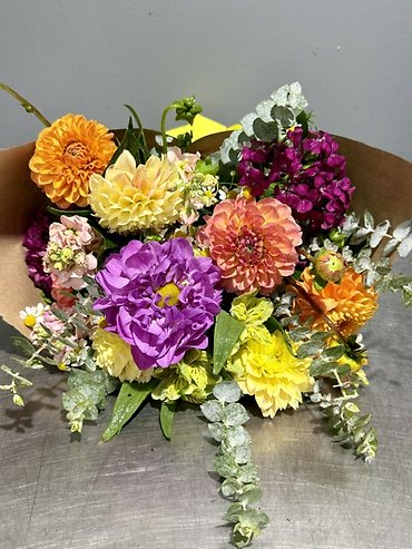 .Summer Dahlia Wrap